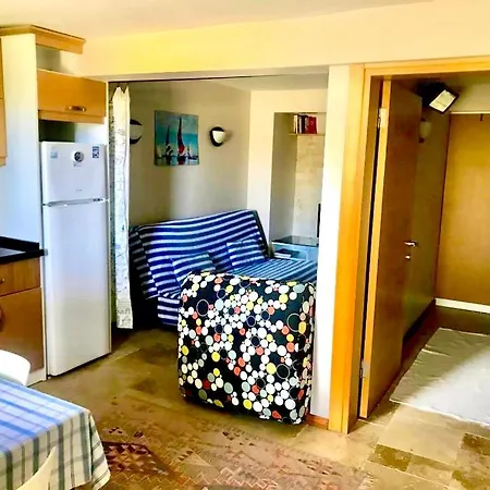 Tatil Evi Karaburun קרבורון