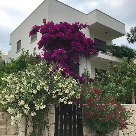 Tatil Evi Karaburun