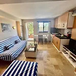 Apartamento Tatil Evi Karaburun *